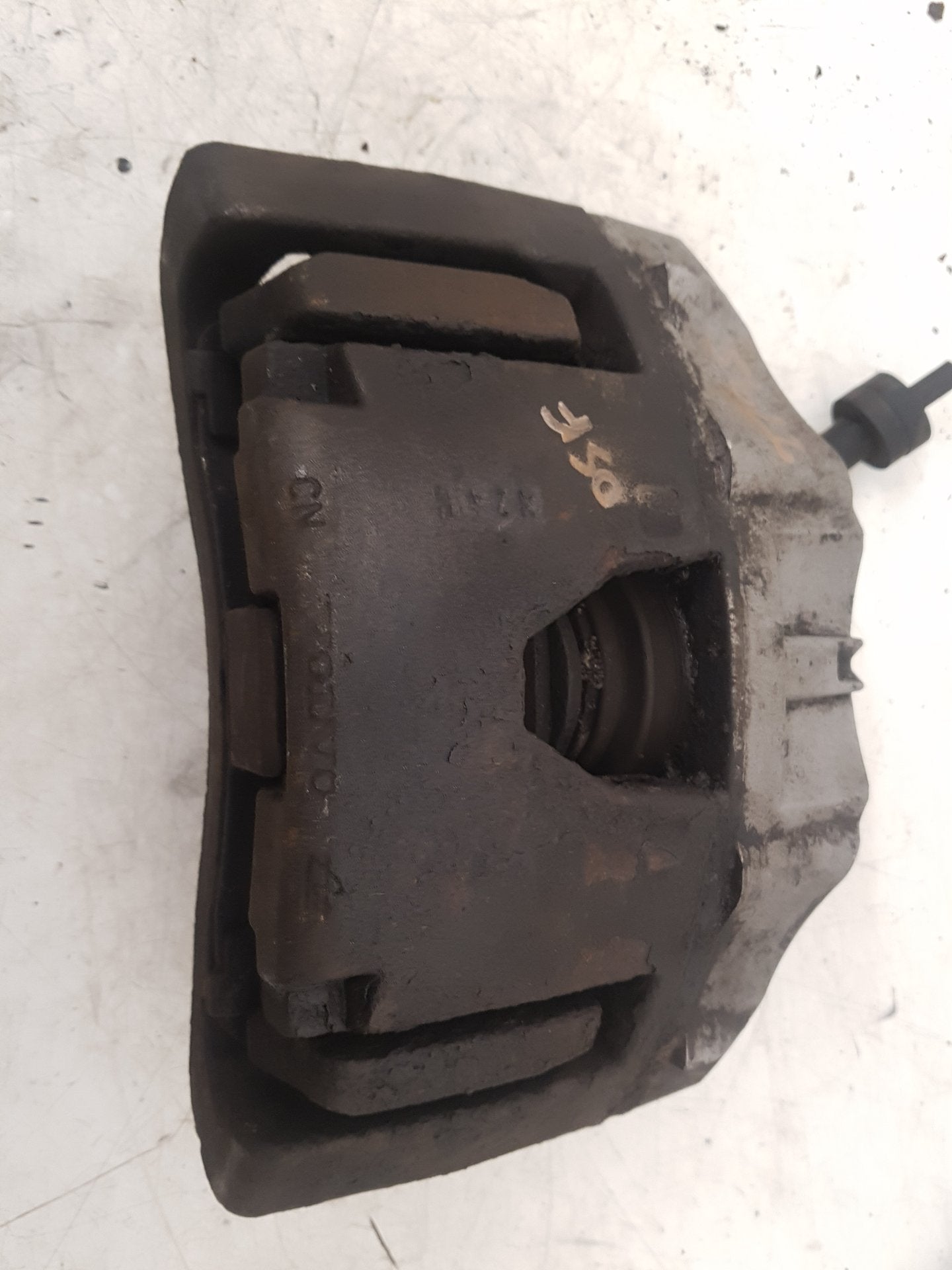 2003 - 2014 Volvo XC90 I 275 Estate Right Front Caliper 30657307
