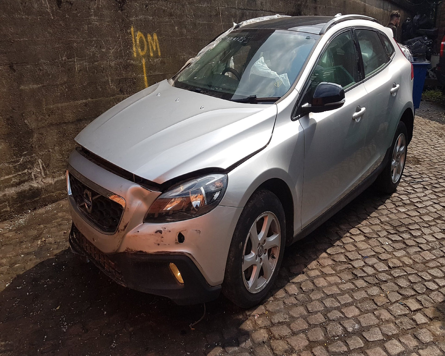 2014 Volvo V40 Cross Country Hatchback Left Driveshaft 31367540