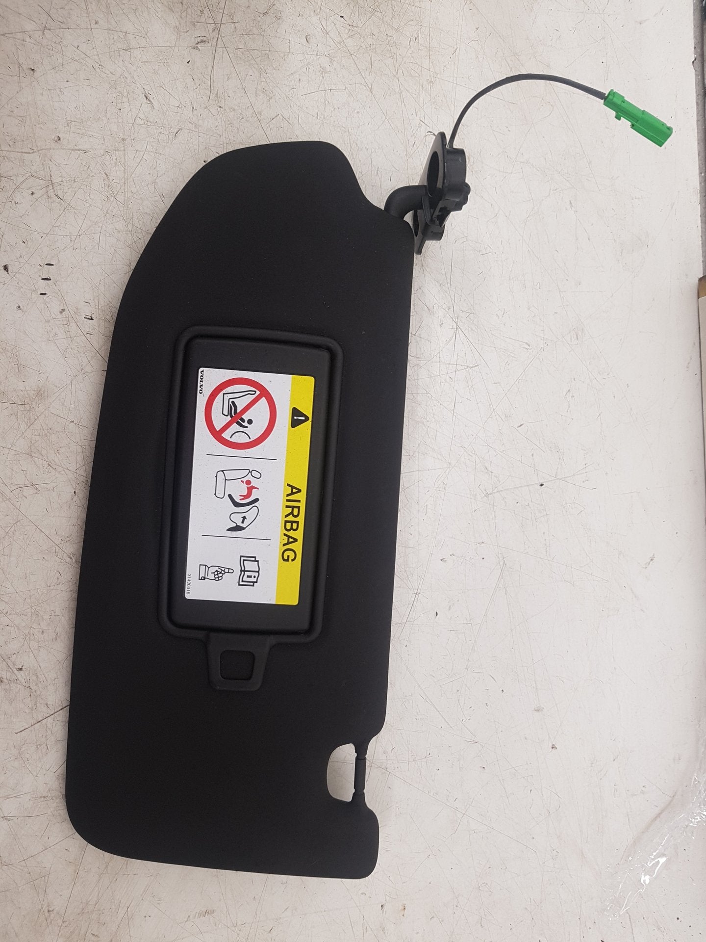 2017 - 2026 Volvo V60 II 225 Estate Left Sun Visor R7WM3