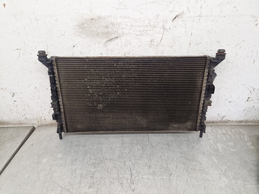 2008 - 2009 Volvo C70 Convertible Radiator 3M5H8005TL