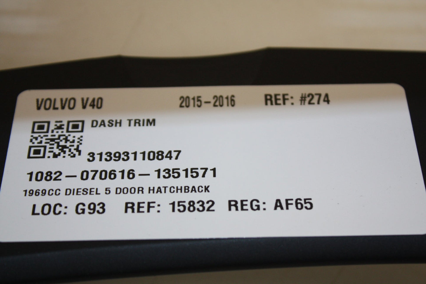 2014 - 2016 Volvo V40 Hatchback Dash Fascia Trim 31393110847