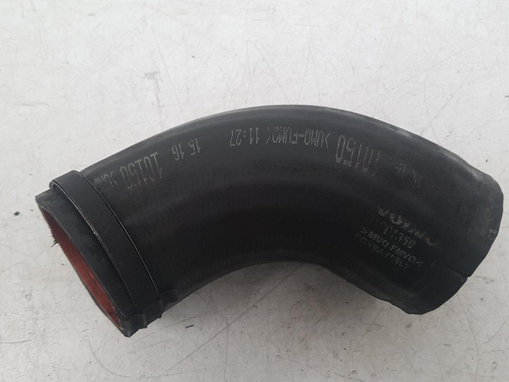 2010 - 2015 Volvo S60 INTERCOOLER HOSE 31261350