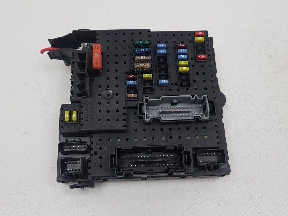 2005 - 2010 Volvo XC90 Estate REAR ELECTRONIC MODULE (REM) 30728512