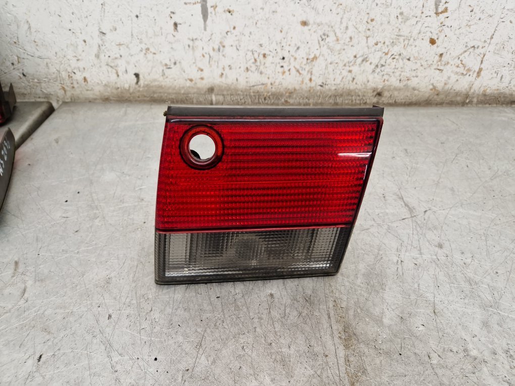 1998 - 2002 Saab 9-3 Convertible Left Taillight 4821178