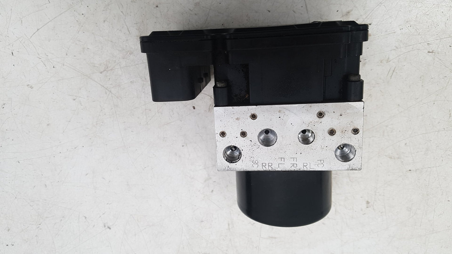 2010 - 2014 Volvo XC60 Estate ABS Pump/Modulator 31329139
