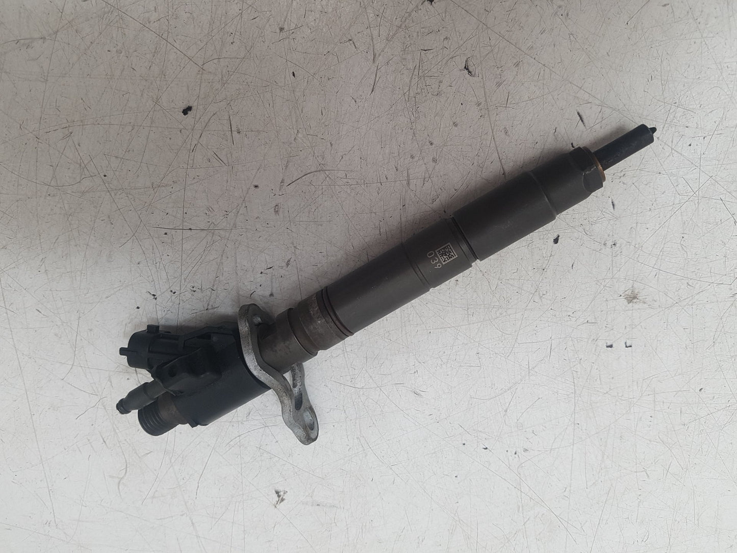 2010 - 2016 Volvo S80 Saloon Fuel Injector 31303238