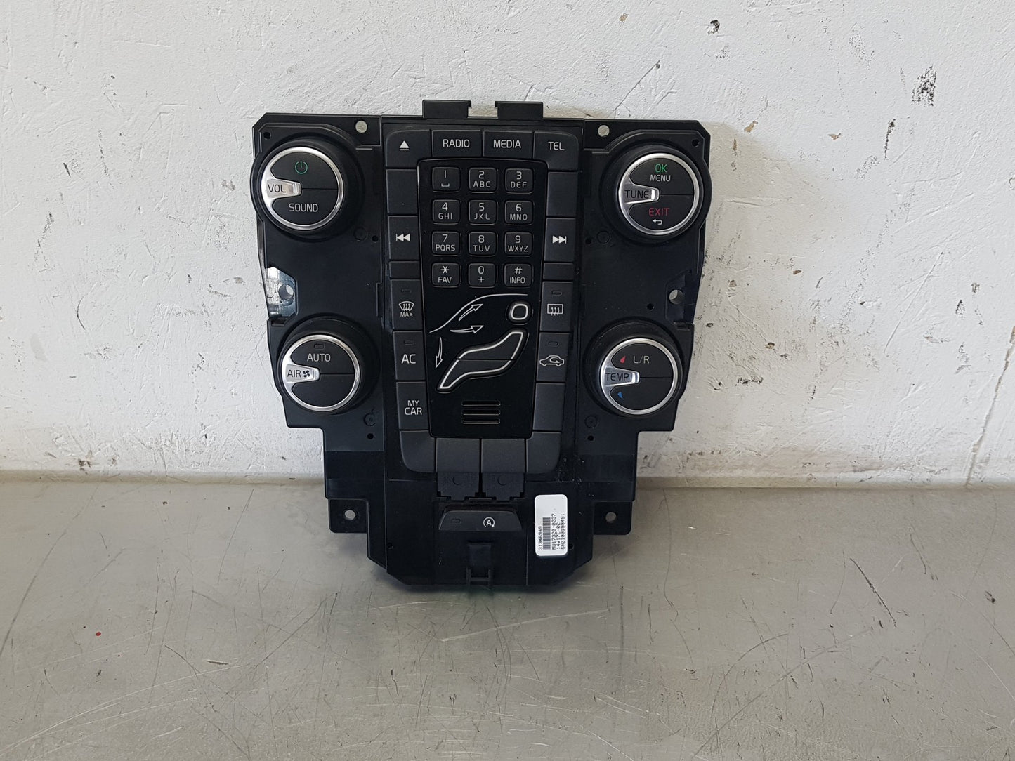 2012 - 2018 Volvo V40 Hatchback HEATER & RADIO CONTROL PANNEL 31346949