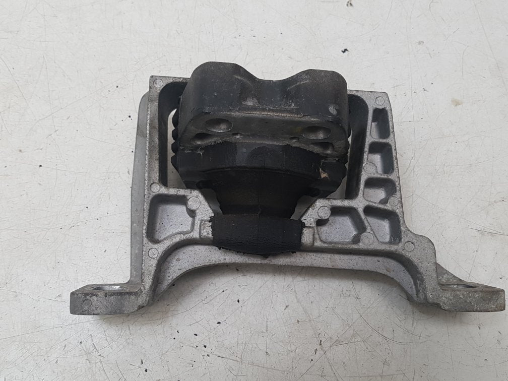 2004 - 2010 Volvo S40 Saloon Rear Engine Mount 3MB16F012BH