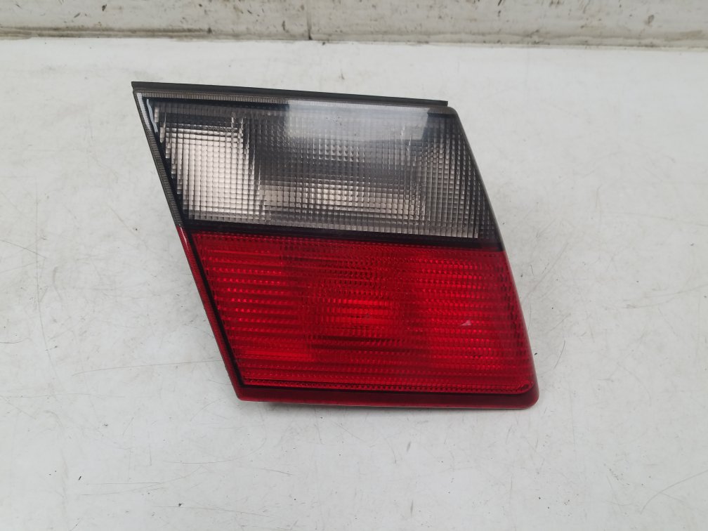 1997 - 2001 Saab 9-5 Left Taillight 4561551