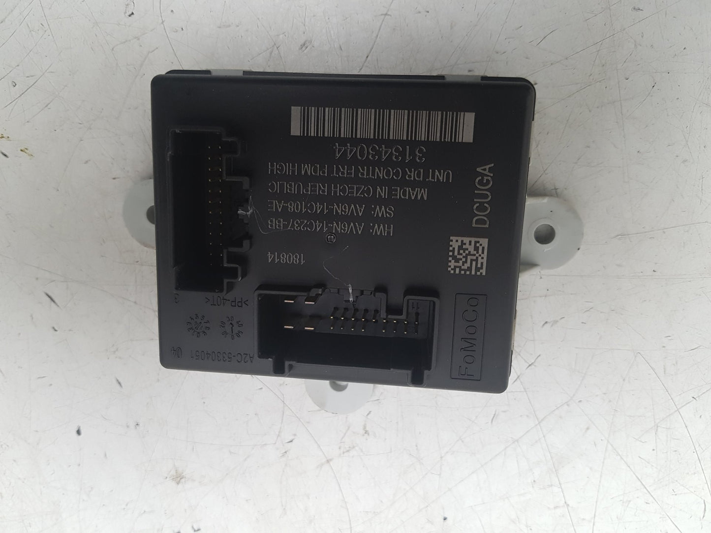 2013 - 2015 Volvo V60 Estate Door Control Module 31343044