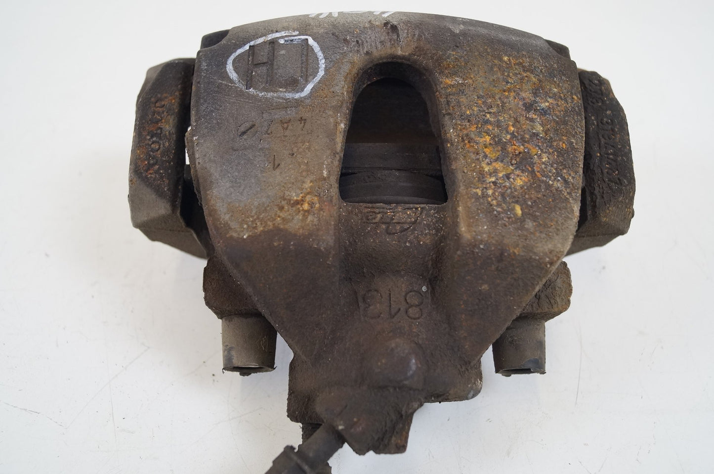 2012 - 2019 Volvo V40 Cross Country Hatchback Left Front Caliper 36000484 16 INCH