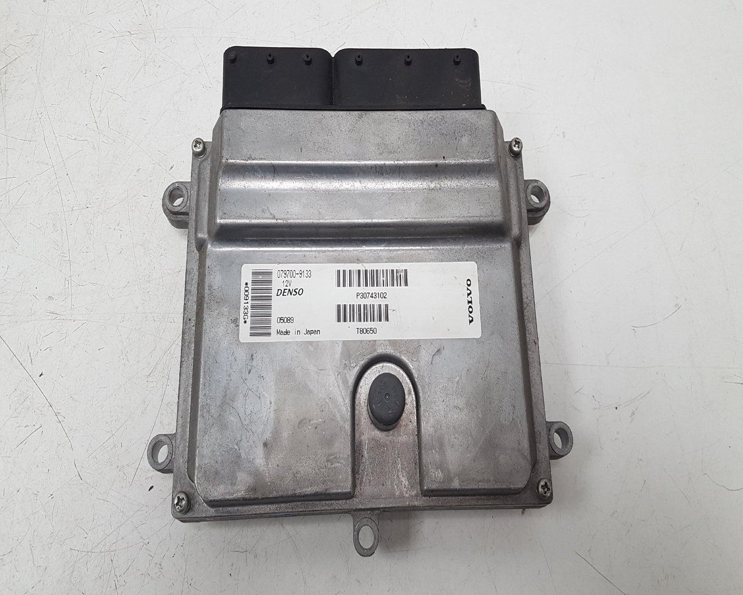 2006 - 2009 Volvo C70 Convertible Engine ECU 30743102