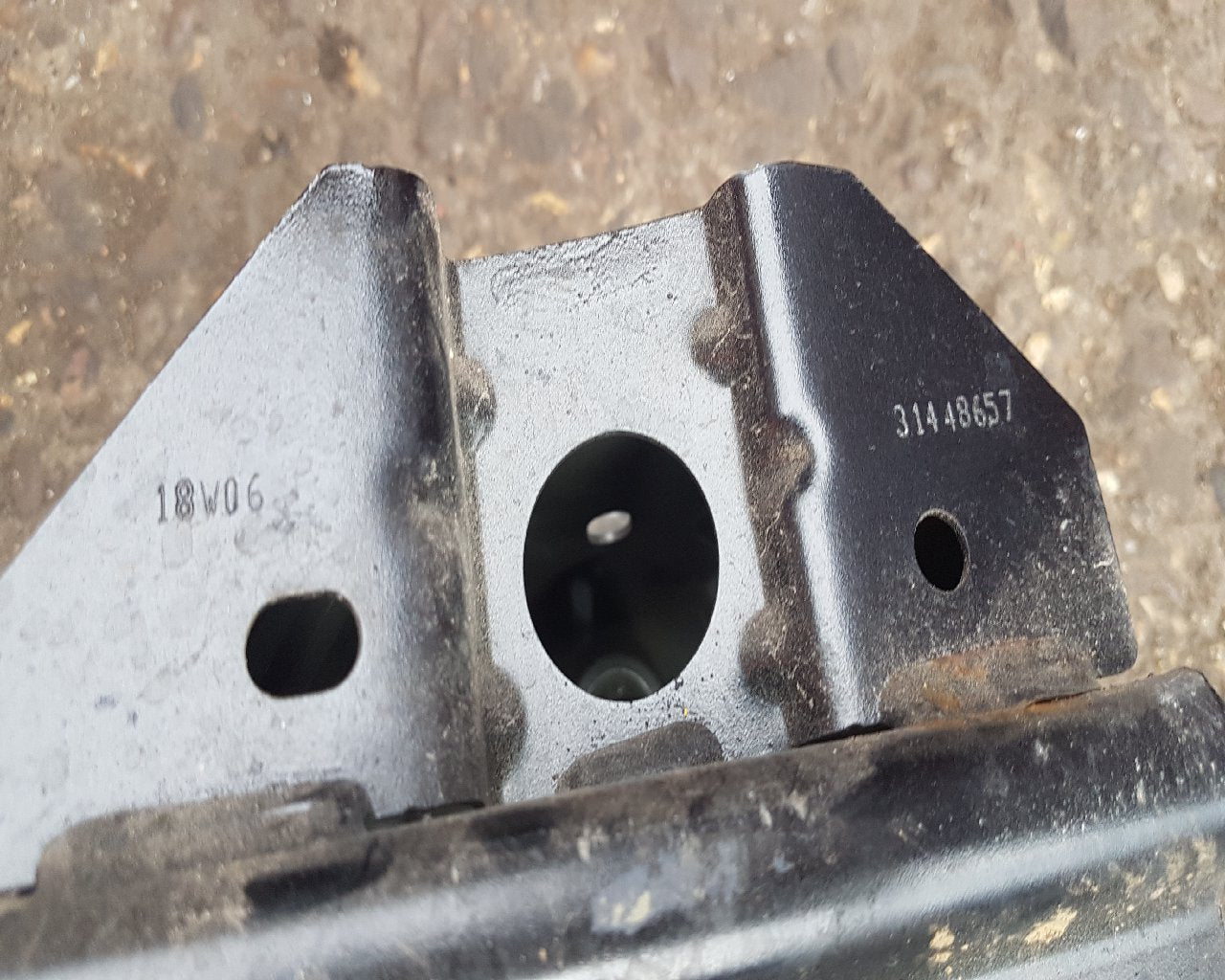 2019 - 2021 Volvo XC40 536 Estate Rear Bumper Reinforcer 31448657