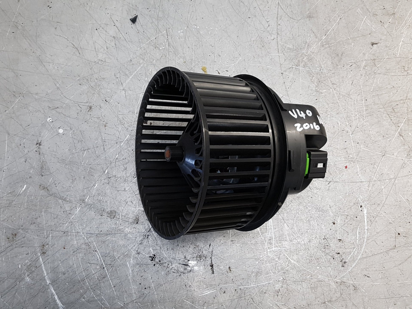 2013 - 2018 Volvo V40 Hatchback Blower Motor