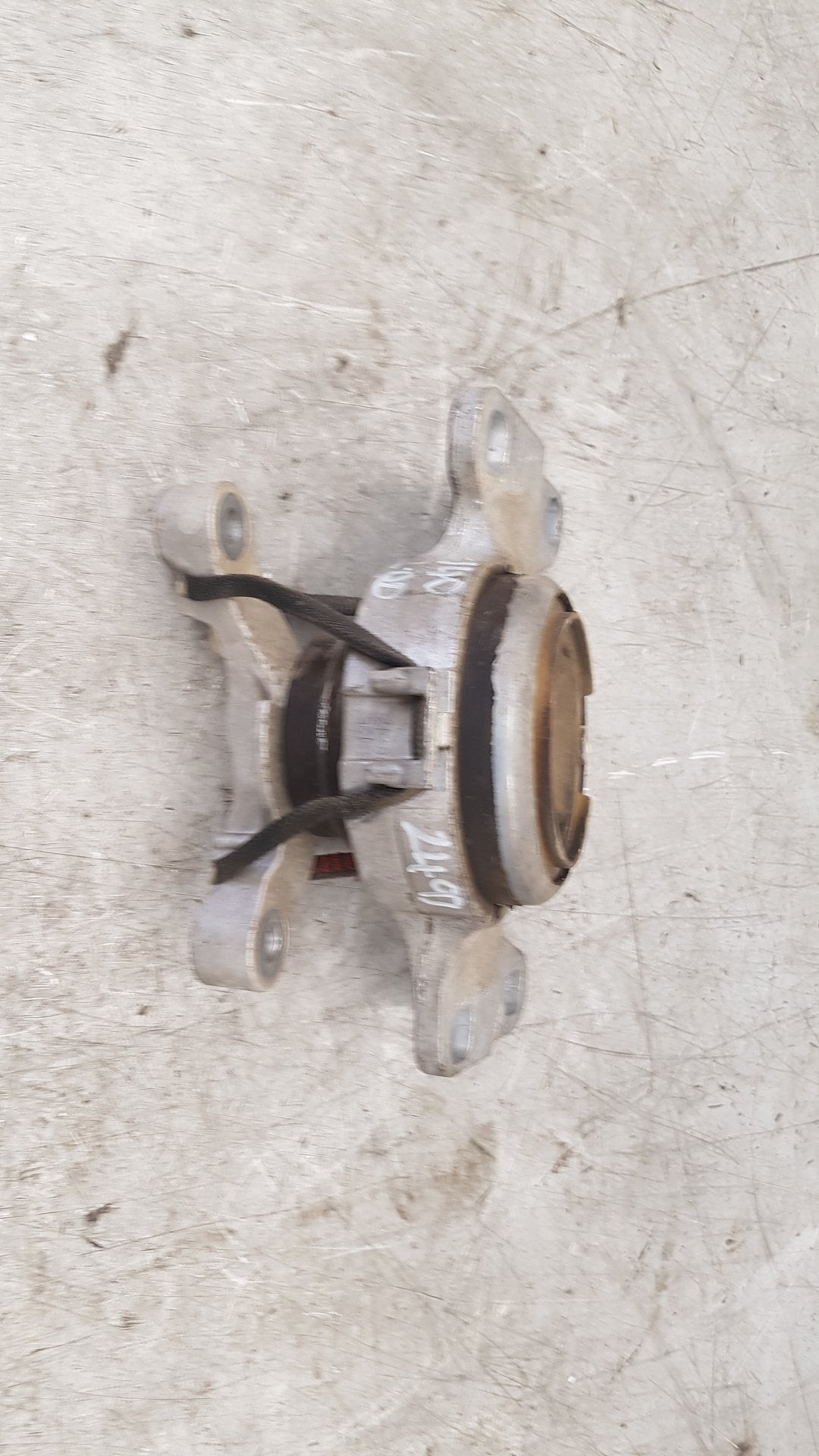 2012 - 2017 Volvo V40 Hatchback Right Engine Mount