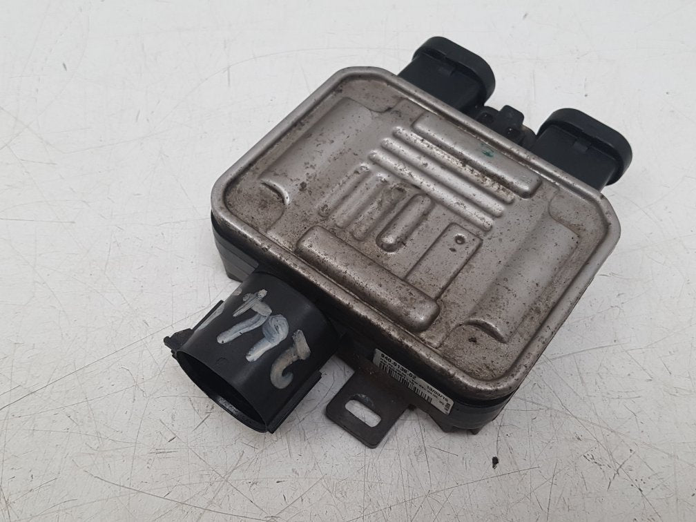 2012 - 2016 Volvo V40 Cross Country Hatchback COOLING FAN RELAY 940013802