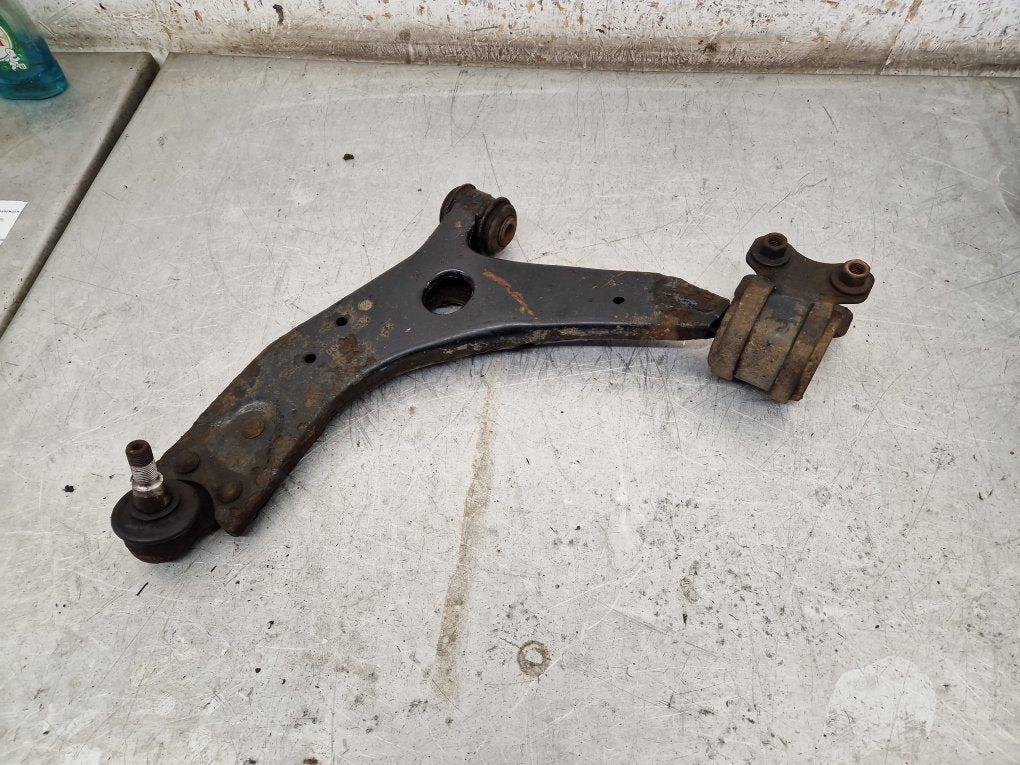2008 - 2009 Volvo C70 Convertible WISHBONE (FRONT PASSENGER SIDE)