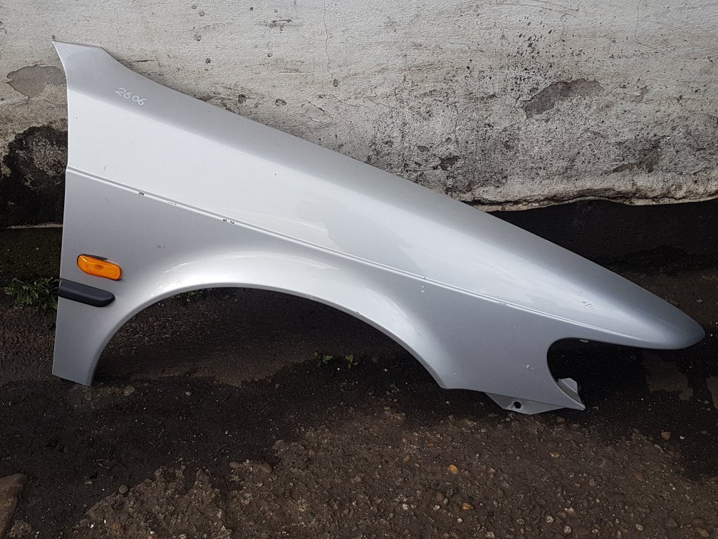 1998 - 2003 Saab 9-3 Convertible Right Front Guard 268 SILVER