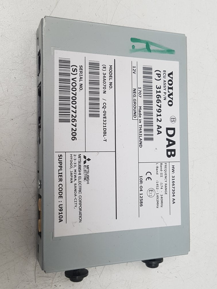2015 - 2019 Volvo V40 Cross Country Hatchback DAB MODULE 31667912AA