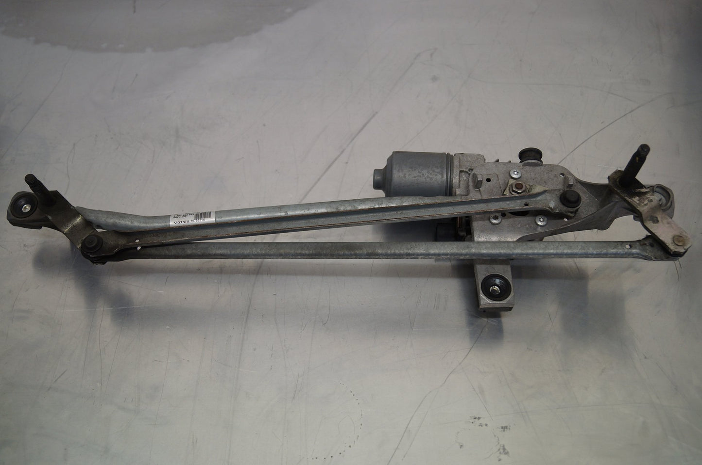 2008 - 2015 Volvo XC60 WIPER MOTOR (FRONT) & LINKAGE 3397020953