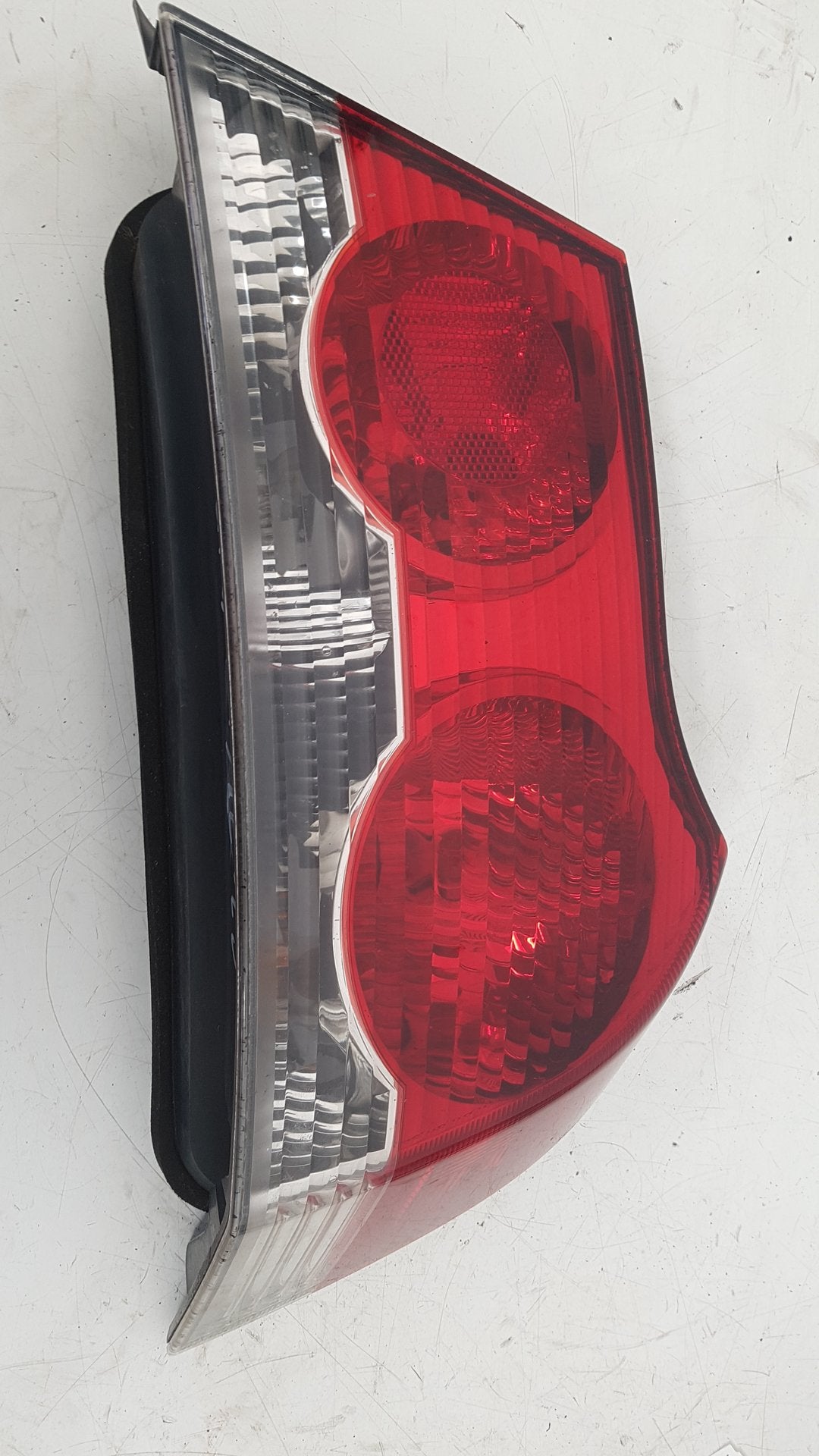 2006 - 2010 Volvo C70 Right Taillight 27730206