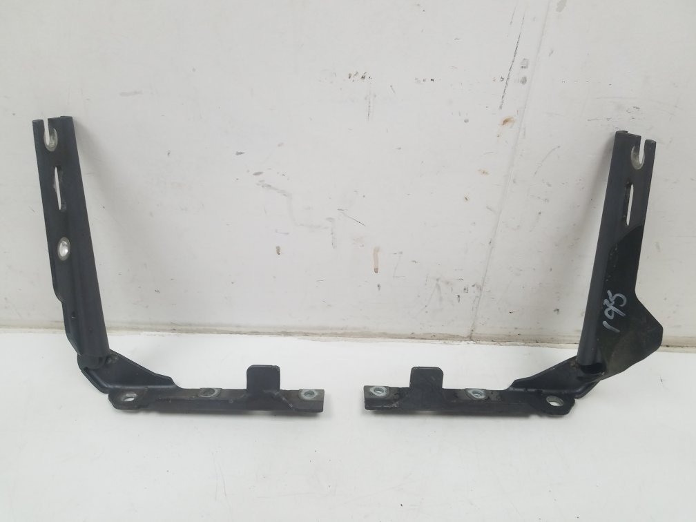 2004 - 2015 Saab 9-3 Saloon Bonnet Hinge/Strut