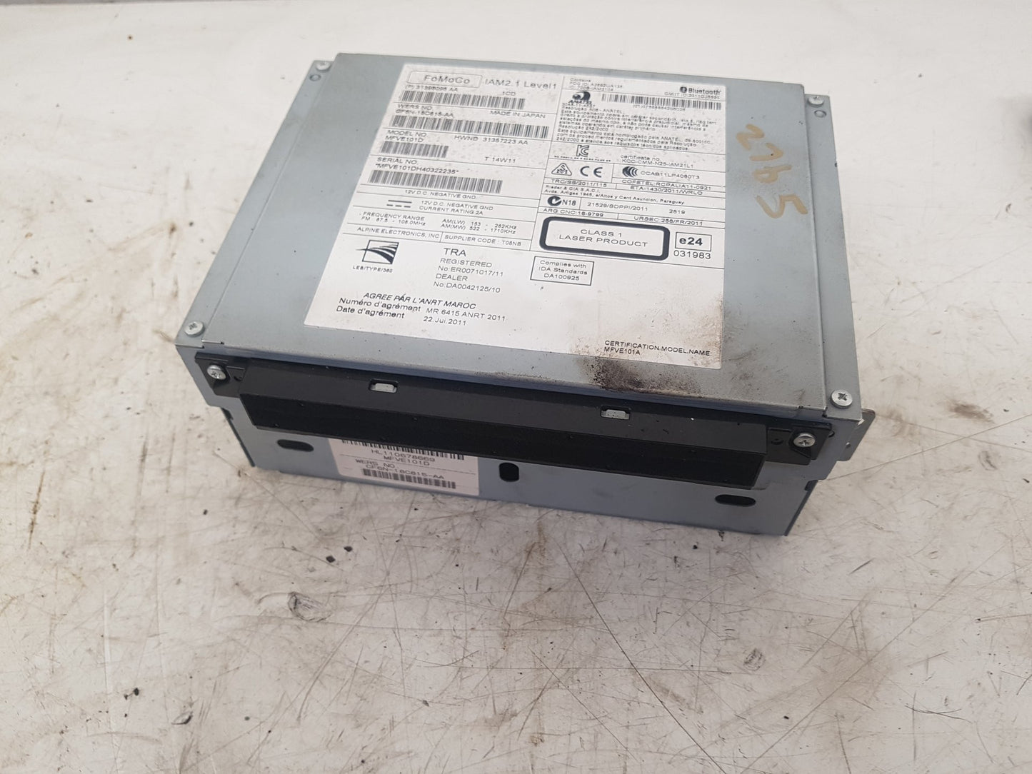 2012 - 2016 Volvo V40 Hatchback CD Player 31357223
