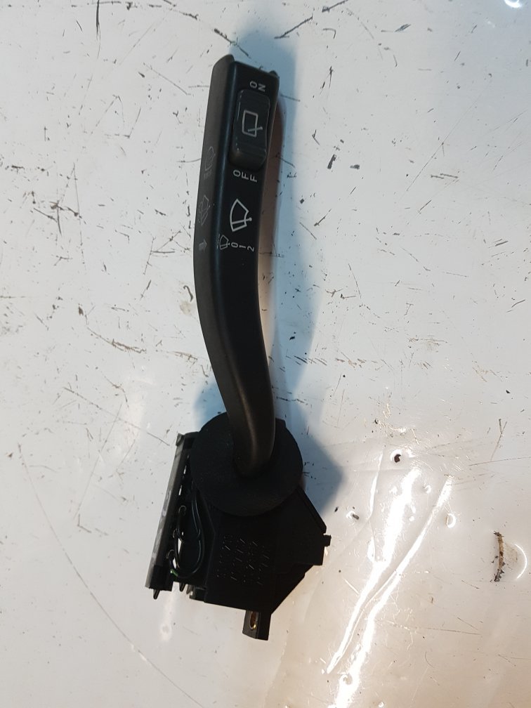 1993 - 1998 Saab 9000 Hatchback Wiper Switch 9500299