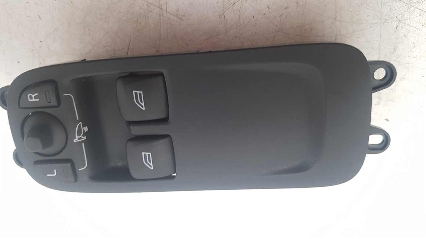 2006 - 2013 Volvo C30 Hatchback Right Front Window Switch 31264926