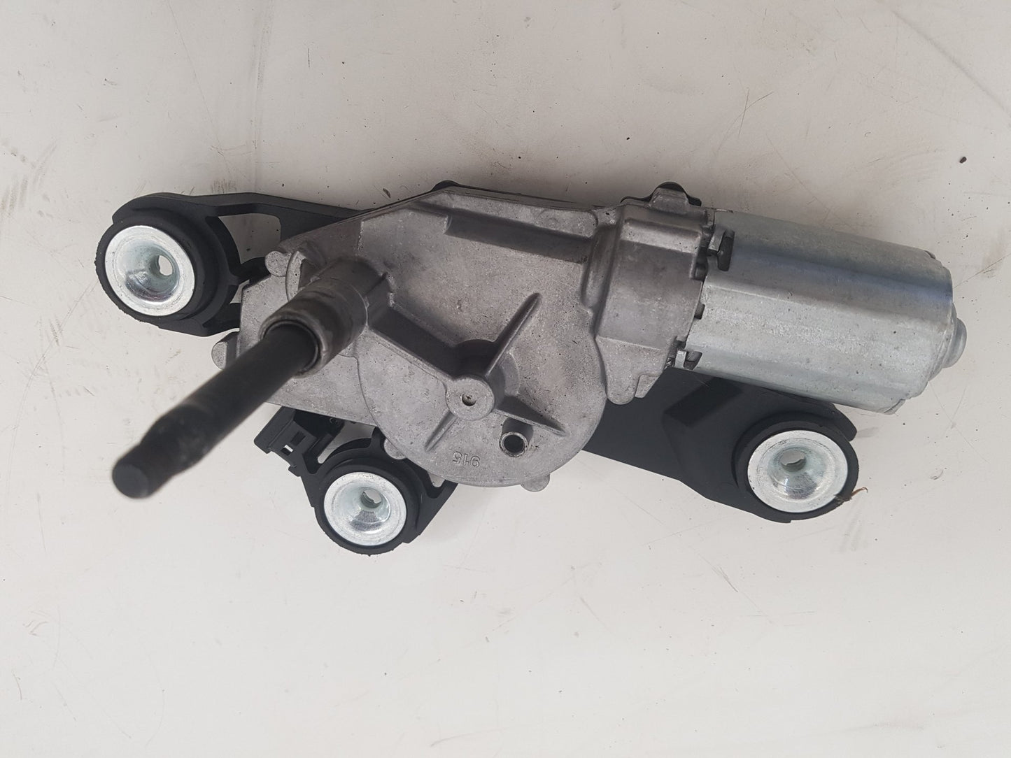 2004 - 2010 Volvo V50 Estate Rear Wiper Motor 0390201875