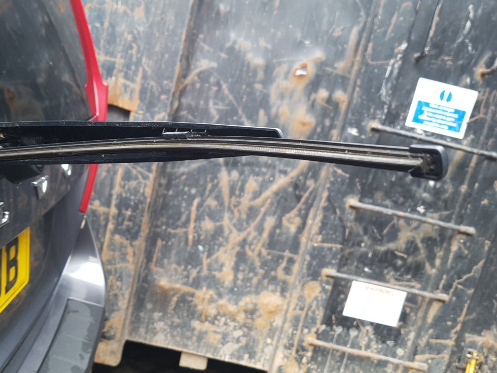 2010 - 2015 Volvo V70 Estate Rear Wiper Arm