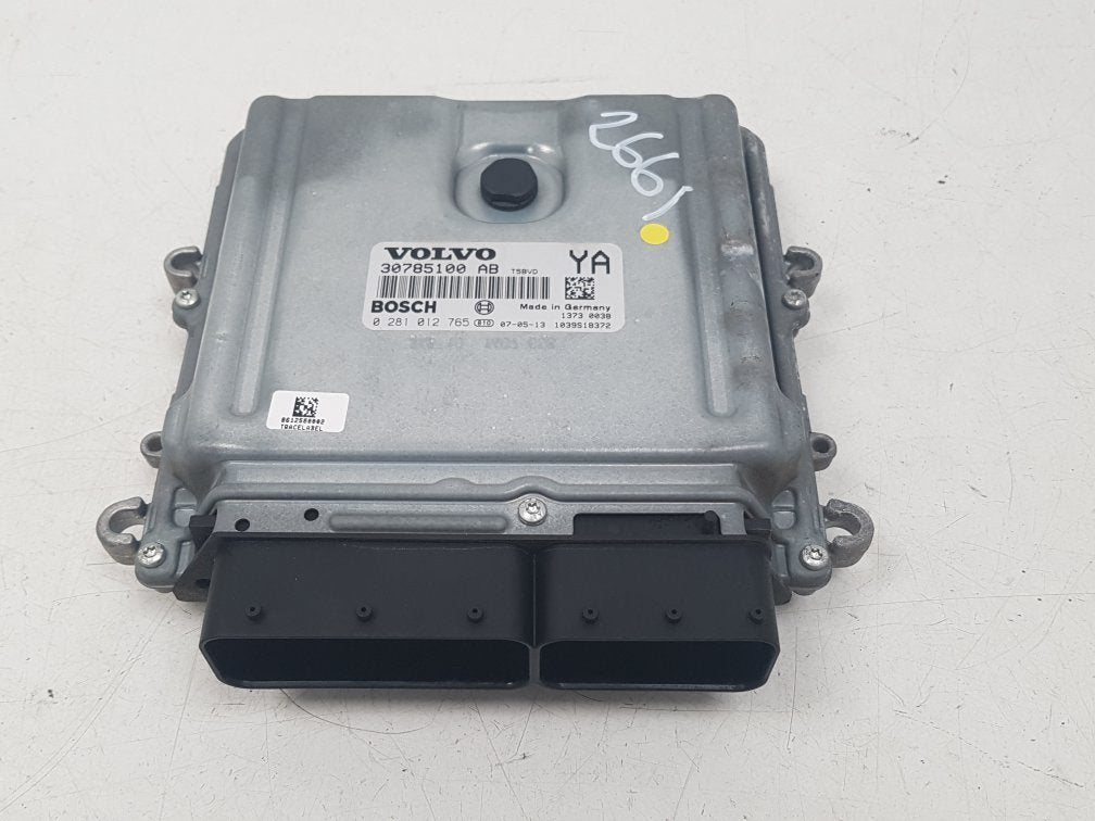 2006 - 2009 Volvo S80 Saloon Engine ECU 30785100 AB