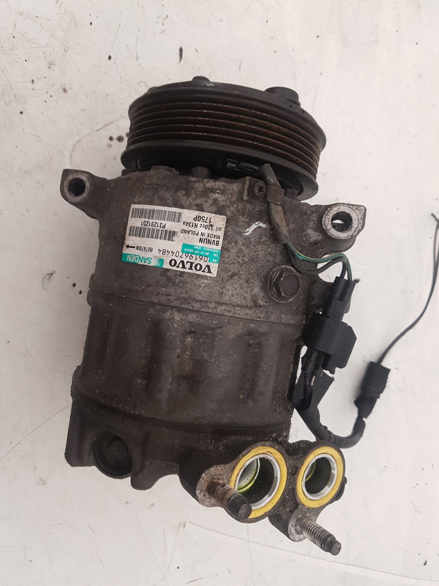 2012 - 2019 Volvo V40 Hatchback A/C Compressor 31291251
