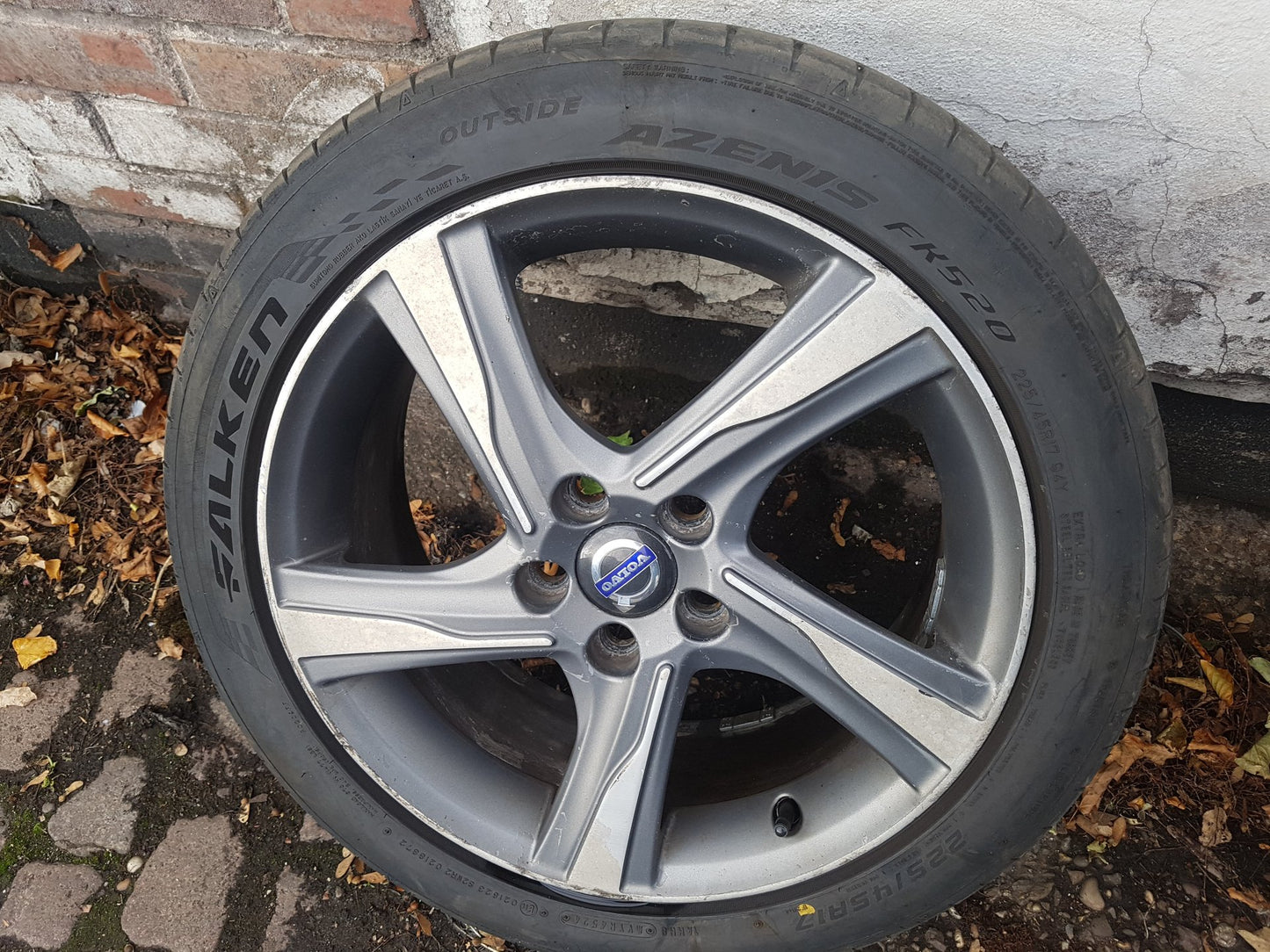 2012 - 2015 Volvo V40 Hatchback Alloy Wheel 31423521