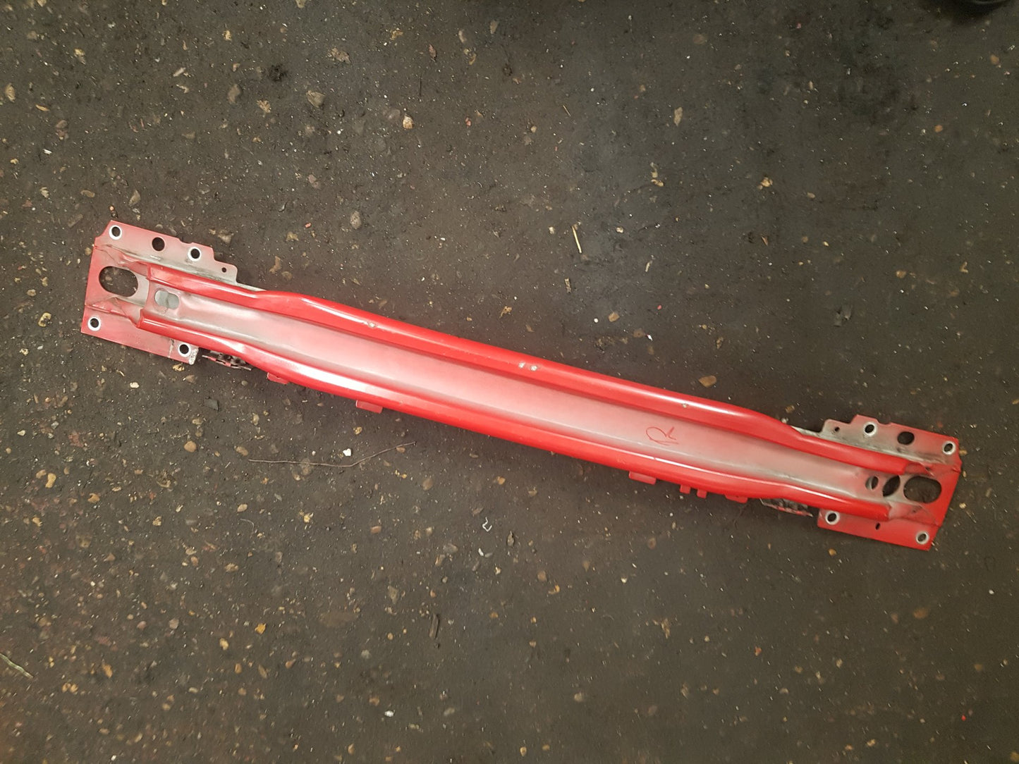 2011 - 2014 Volvo V60 I 155 Estate Front Bumper Bar Reinforcement 31349057