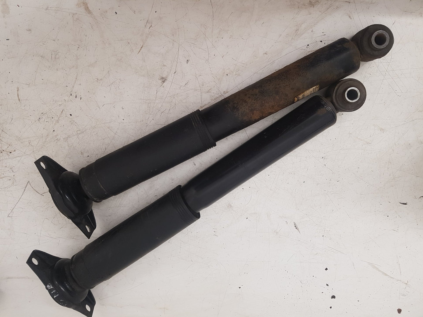 2012 Volvo S60 Saloon REAR SHOCK ABSORBER (PAIR) 31323226