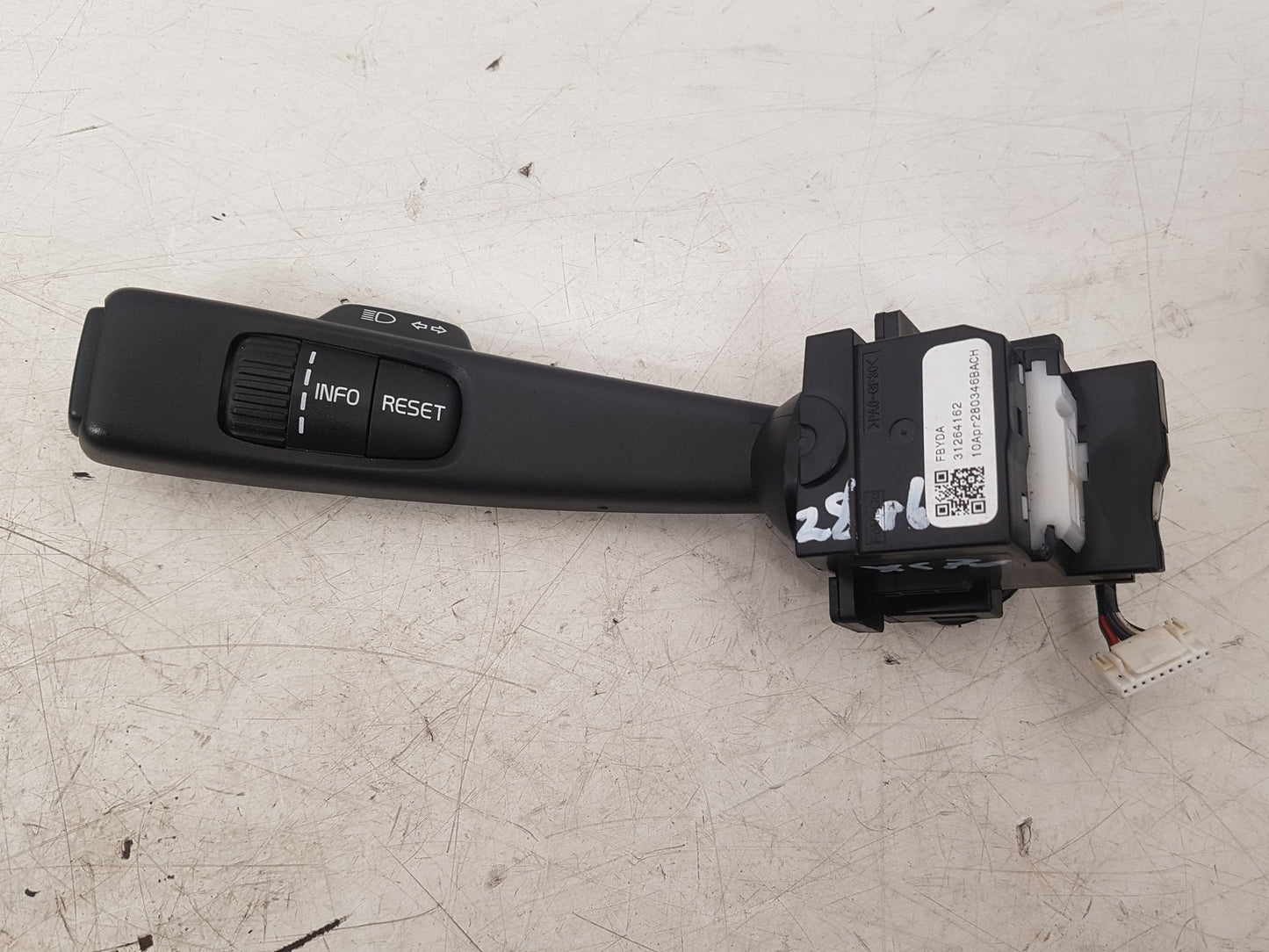 2010 Volvo XC70 Estate INDICATOR STALK 31264162 31264162