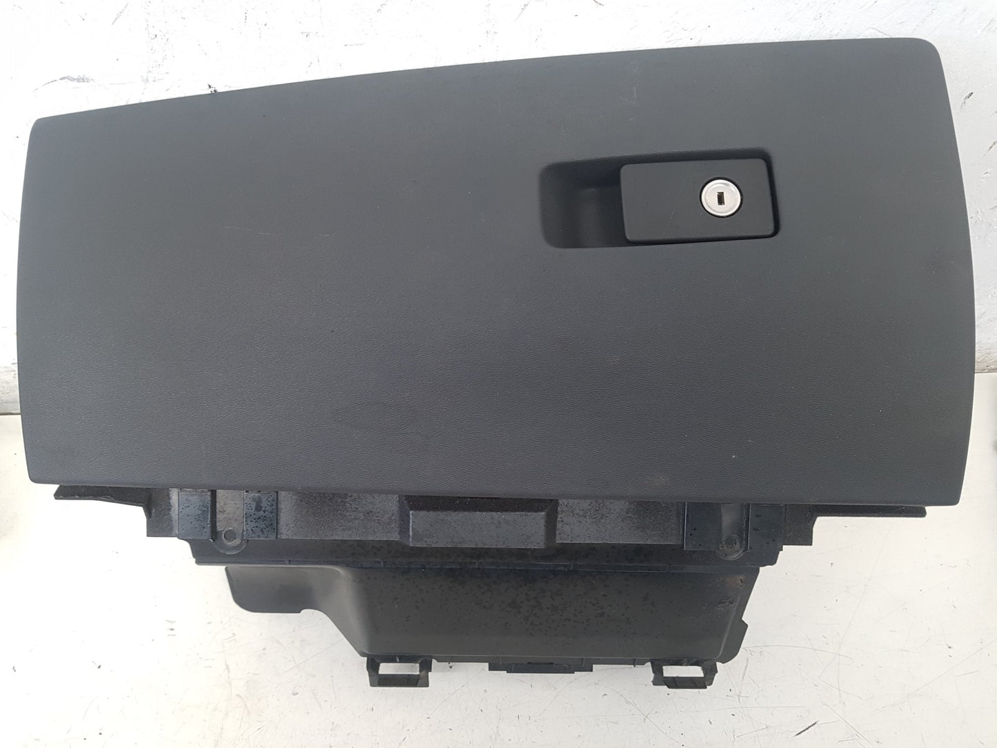 2007 - 2010 Volvo V70 Estate Glove Box 30676279