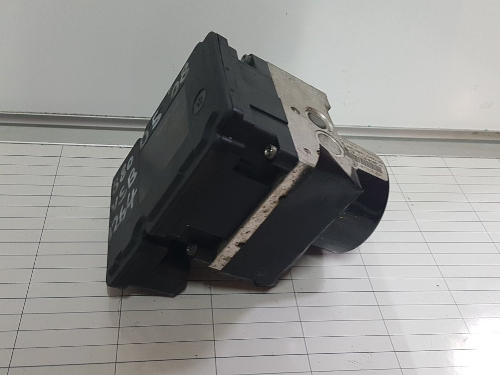 2006 - 2011 Volvo S80 Saloon ABS Pump/Modulator 30681619