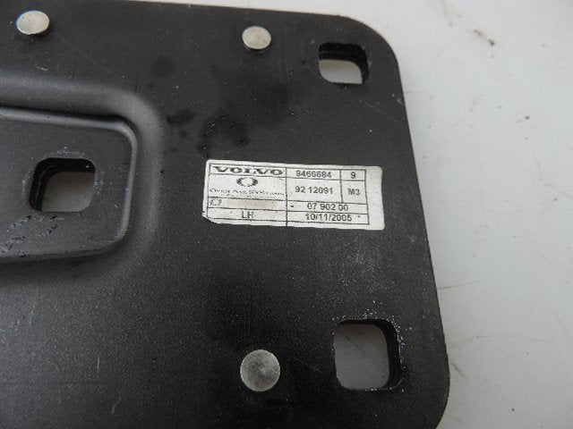 2006 - 2014 Volvo C70 Convertible LOCK BRACE, LEFT 9466684