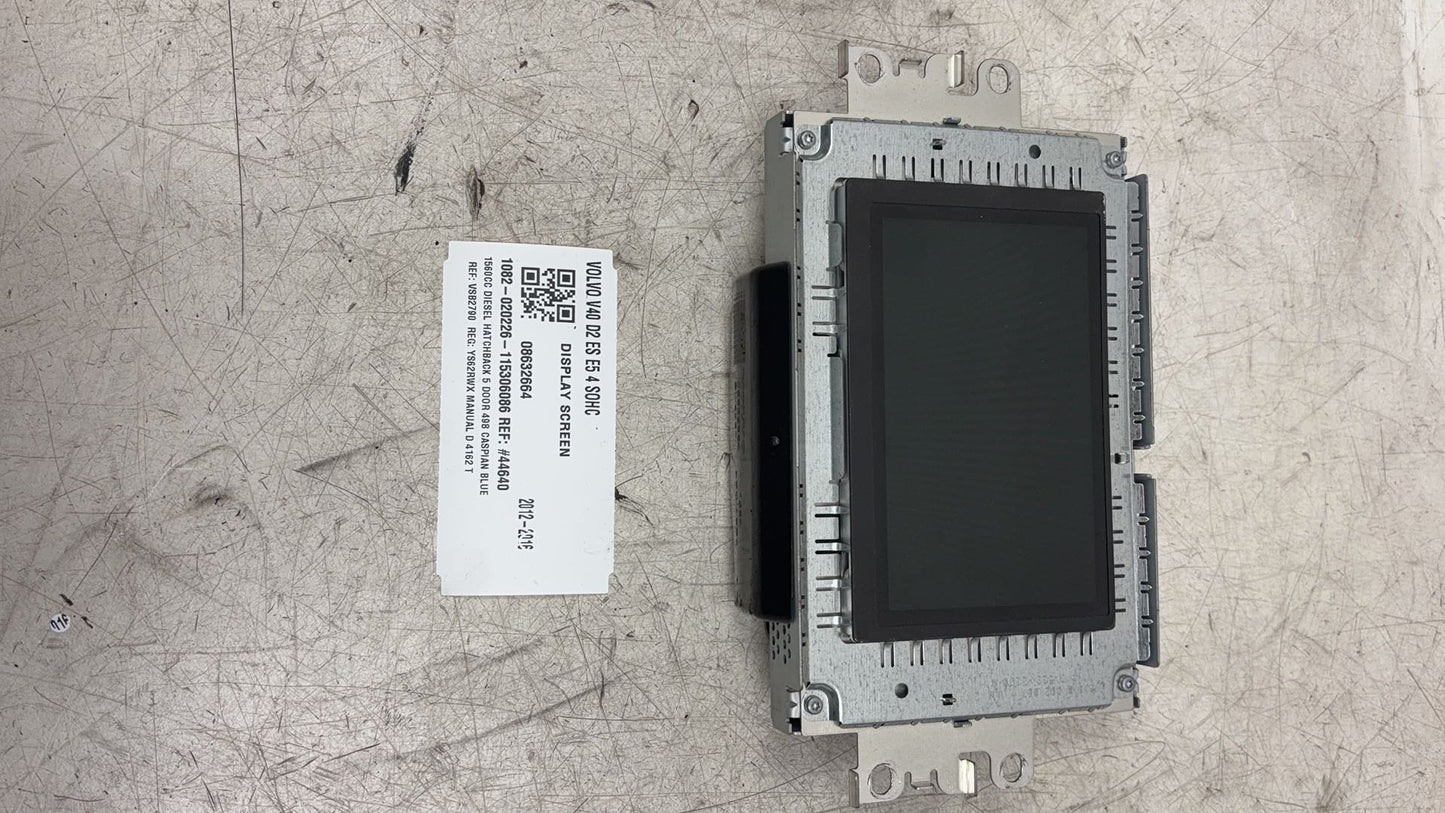 2013 - 2016 Volvo V40 III 525 Hatchback Dash Display Unit 08632664