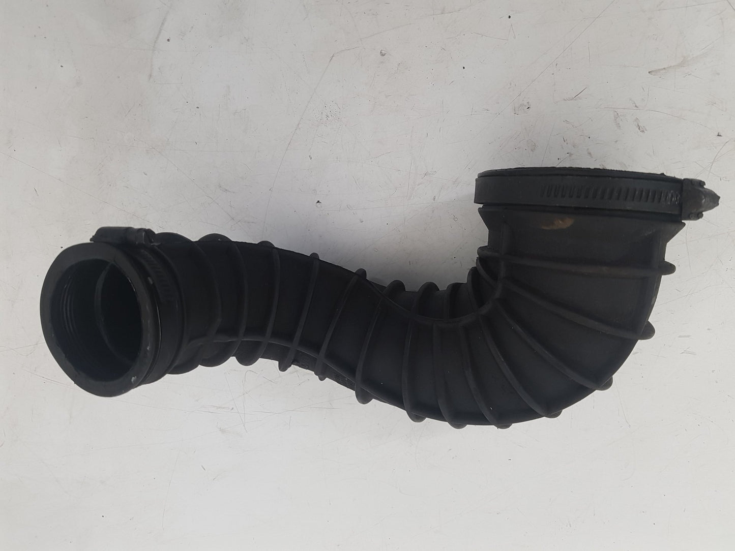 2001 - 2010 Volvo S60 Saloon INTERCOOLER HOSE 8634143
