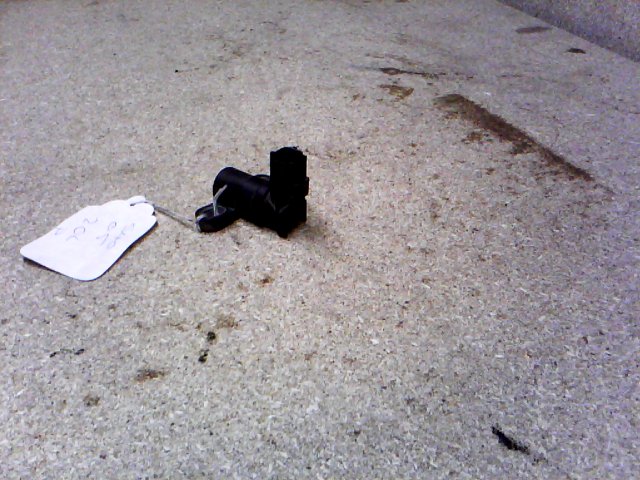 2004 - 2008 Volvo S40 CRANKSHAFT SENSOR