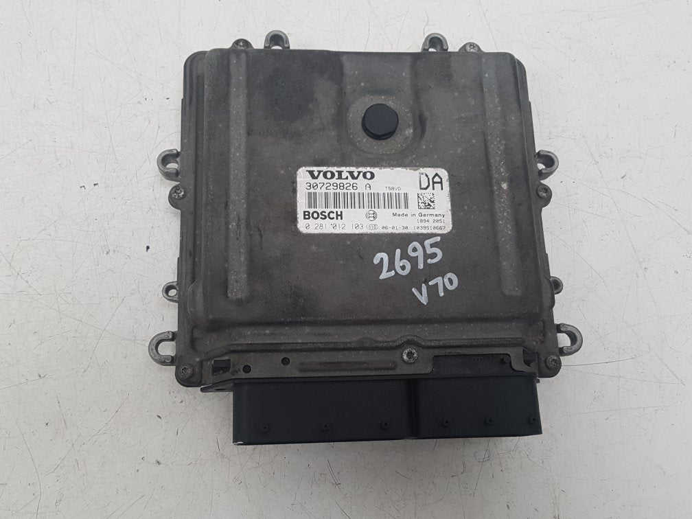 2005 - 2008 Volvo V70 Estate Engine ECU 30729826A