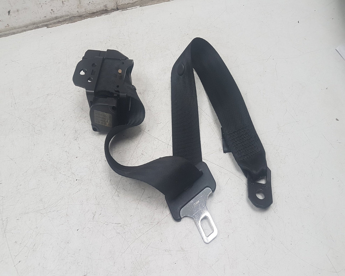 1994 - 1996 Volvo 850 Saloon SEAT BELT - CENTRE REAR 3525394