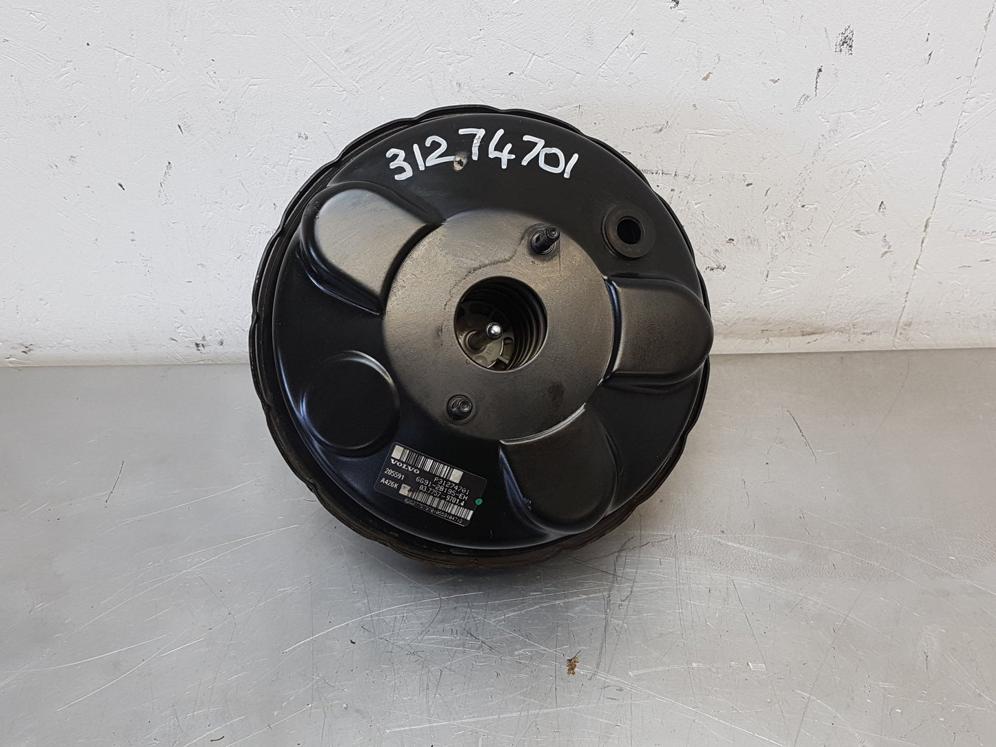 2008 - 2015 Volvo V70 Estate Brake Booster 31274701