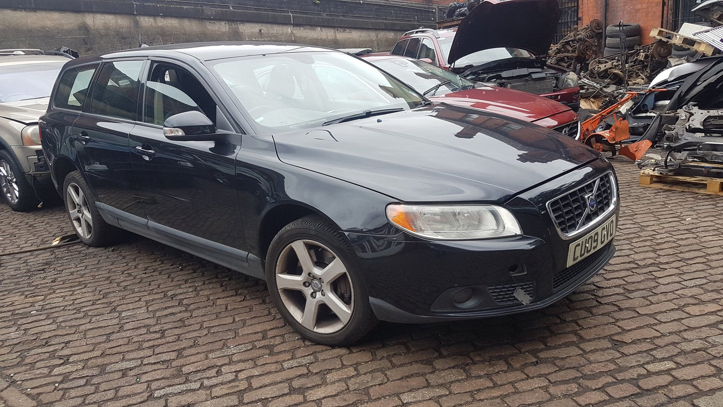 2008 - 2011 Volvo V70 Estate BREAKING FOR SPARES