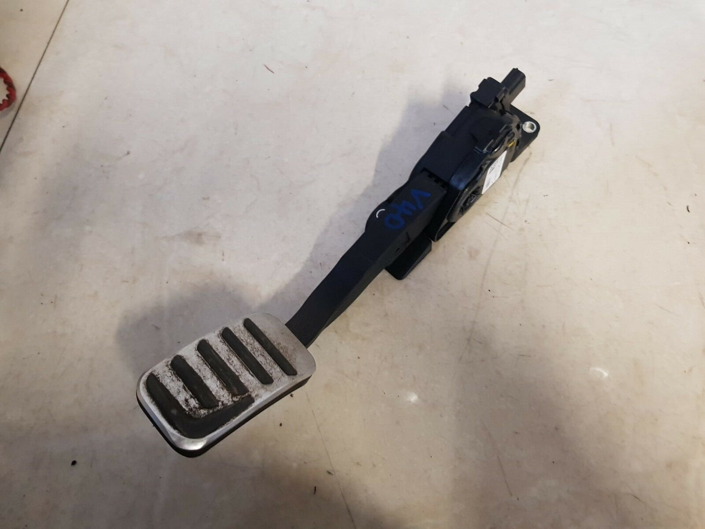 2012 - 2017 Volvo V40 Hatchback Accelerator Pedal 31341777