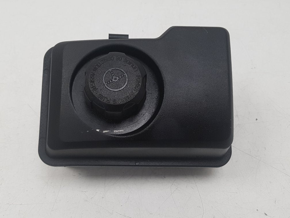 2002 - 2006 Volvo XC90 Estate POWER STEERING RESEVOIR 30680304