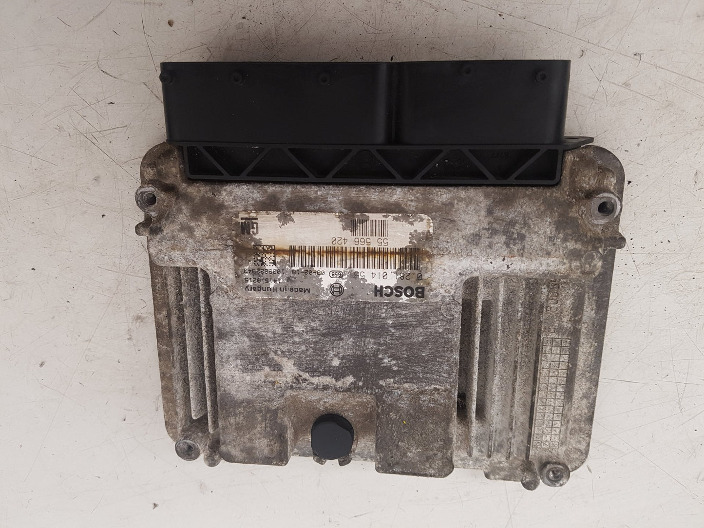2003 - 2015 Saab 9-3 Convertible Engine ECU 55566420